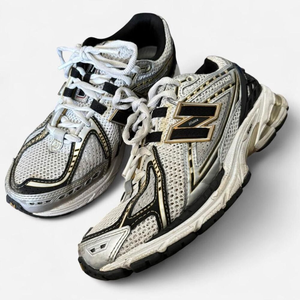 New balance 1906r womans white and silver dad trainers size 6